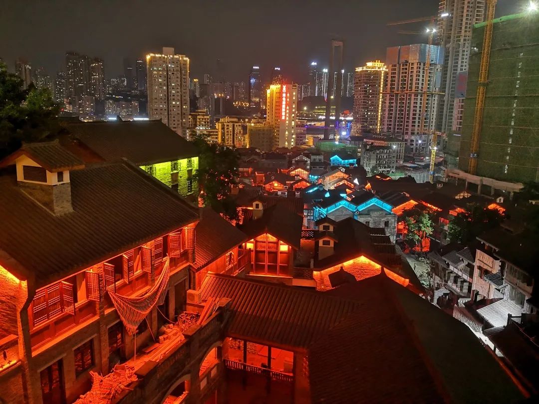 山城古街 盛裝歸來 | 9月30日，一起打卡重慶十八梯！